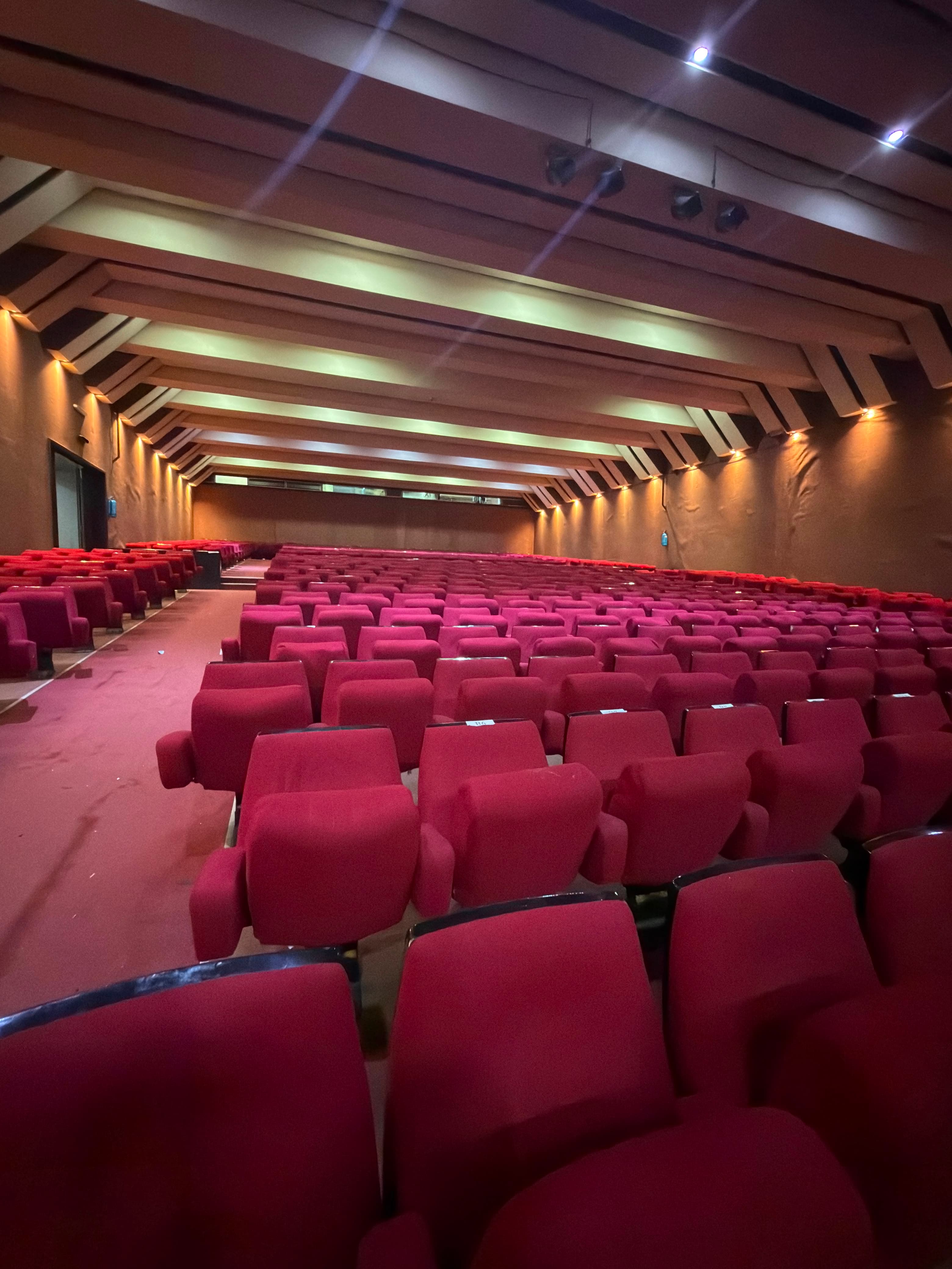 Salle polyvalente du collège